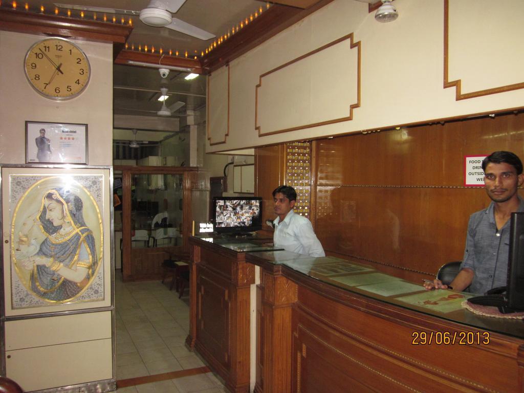 Arun Hotel Jodhpur  Ngoại thất bức ảnh